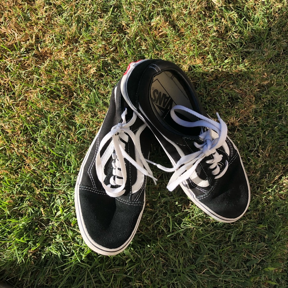 Black Vans